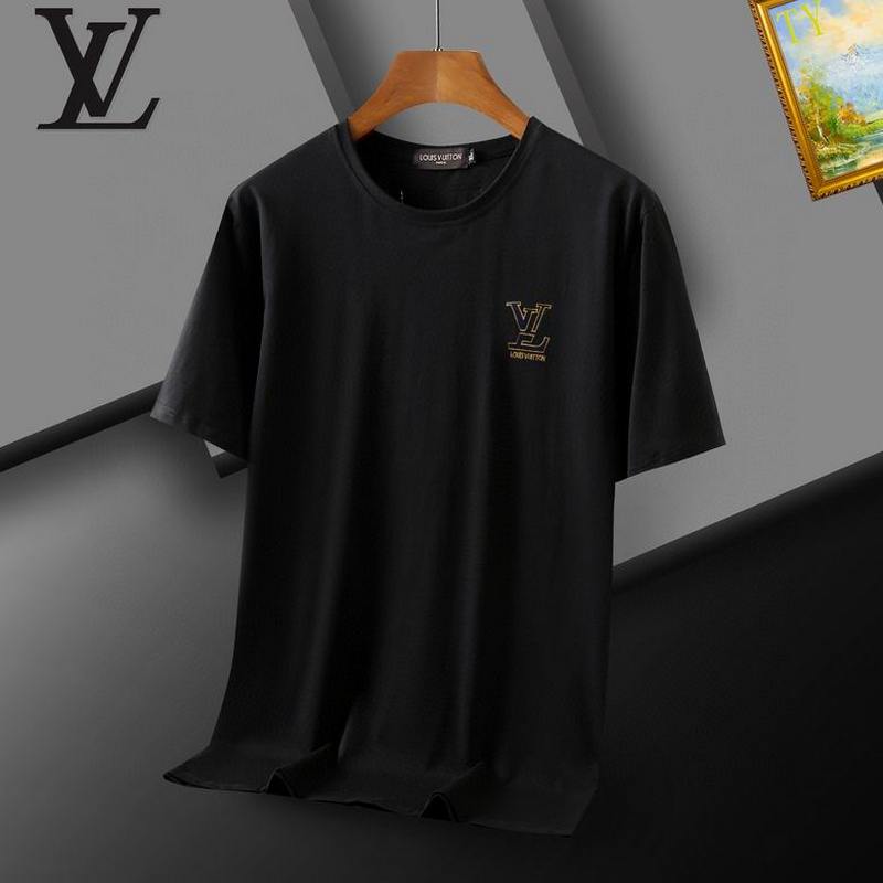 Louis Vuitton Men's T-shirts 15